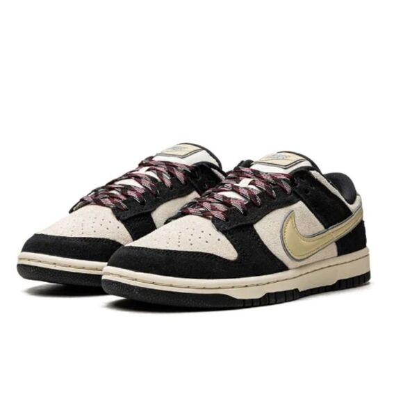 Nike Dunk Low LX "Black Cream" sneakers - Picture 1 of 10